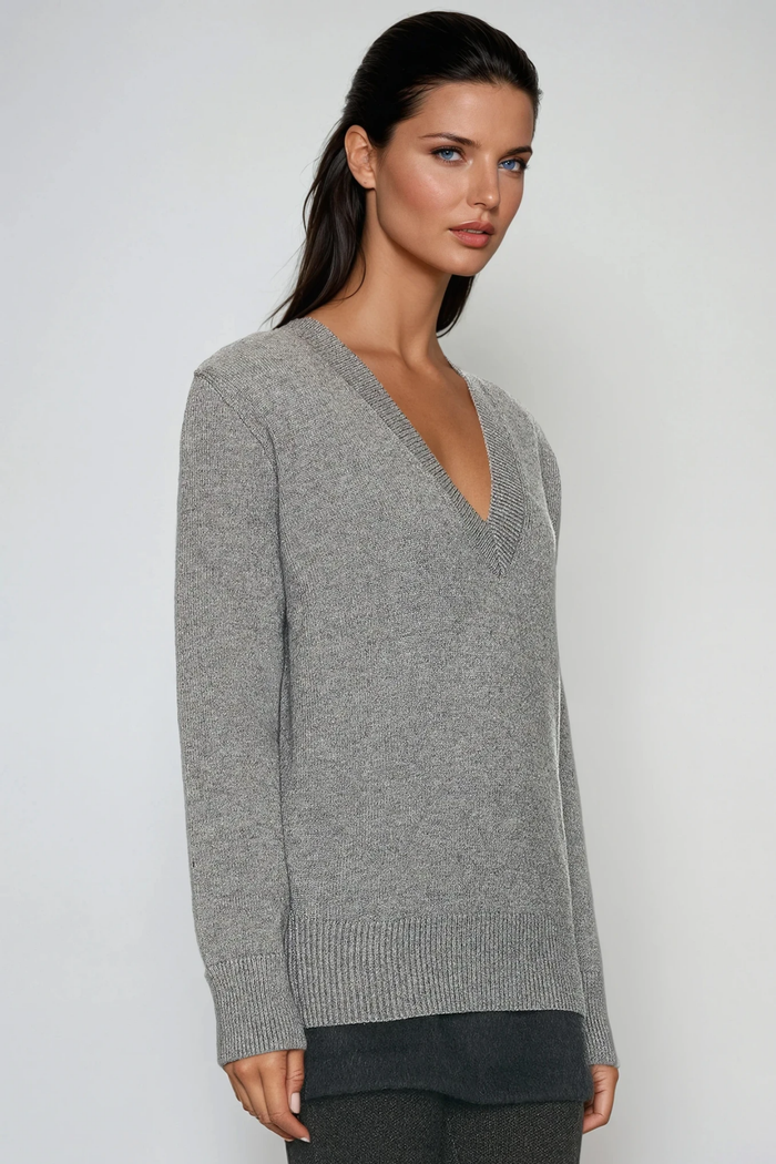 Farley V Neck Knit Top