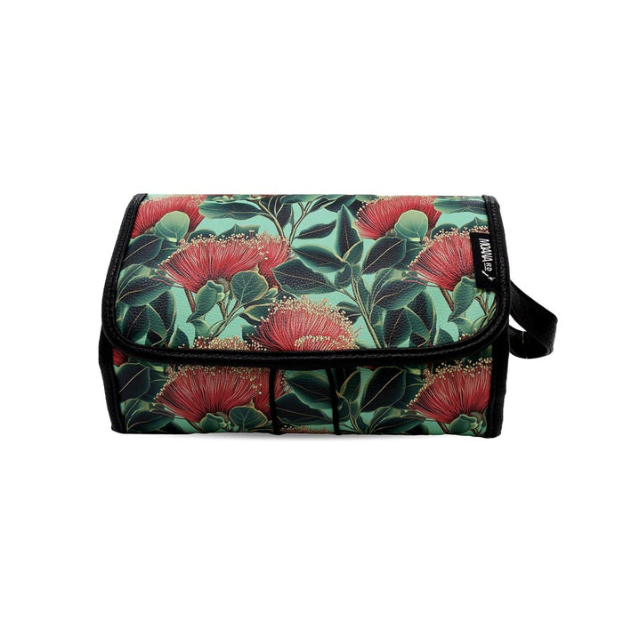 Moana Road Great Barrier Hanging Toilet Bag - Pohutukawa | Koop.co.nz