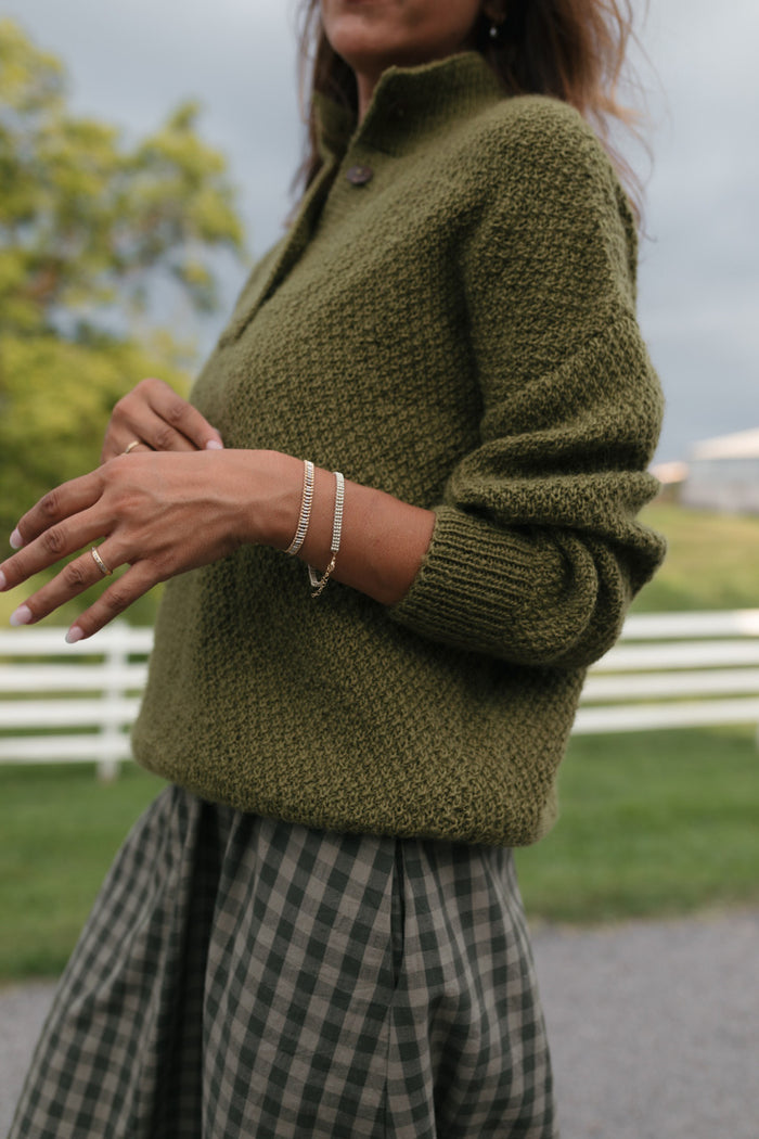 Imogene Oversized Wool Henley in Moss