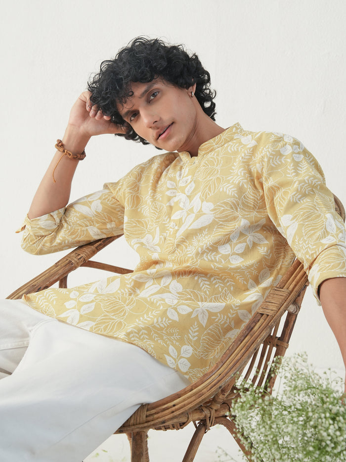 Men Yellow Cotton Print Short Kurta