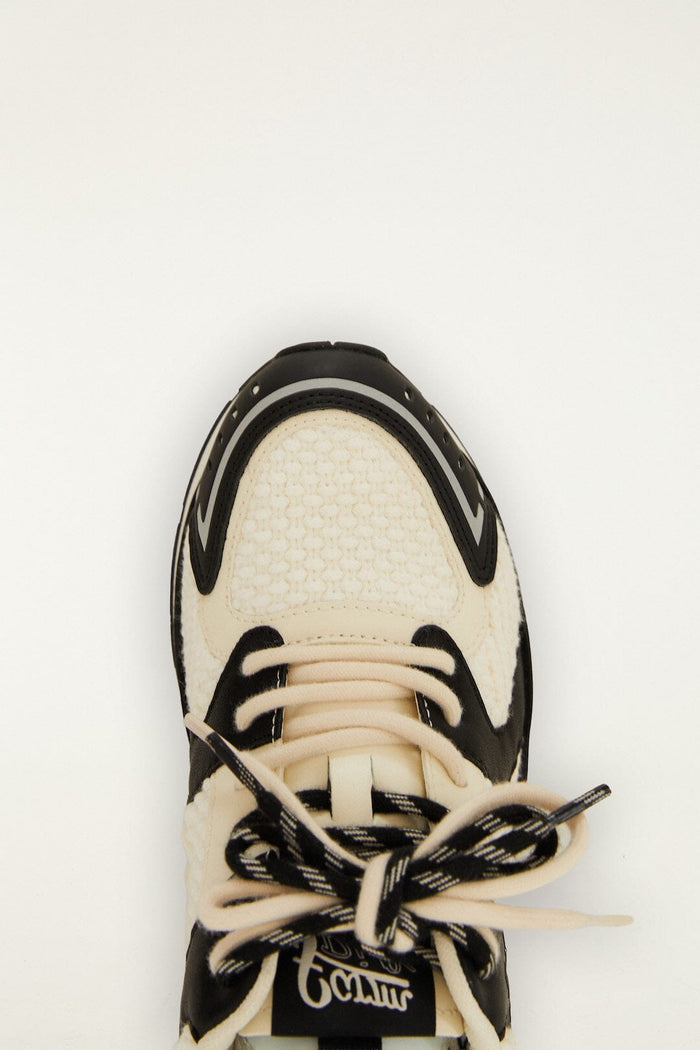 Off-White Farm Rio Sneaker