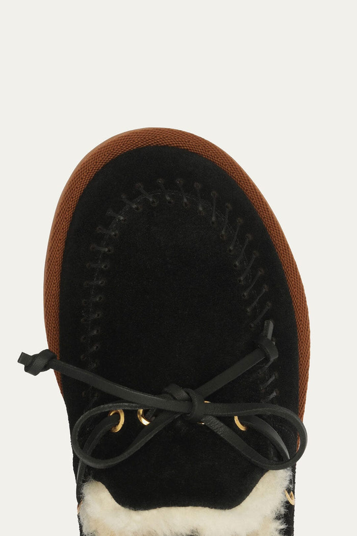 FARM Rio model wearing the Shierling Loafer